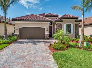 2987 Aviamar Cir, Naples, FL 34114
