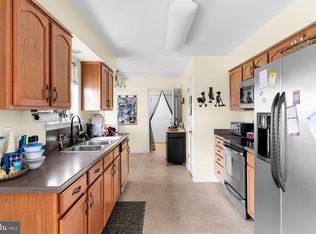 19 Ruidoso Downs Dr, Martinsburg, WV 25404