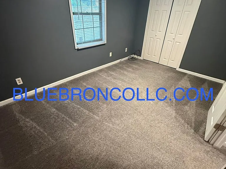 128 SW Oxford Pl — Photo 7