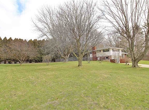 3rd image of 10262 N State Road 3