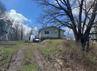 15365 Nash Rd, Burton, OH 44021