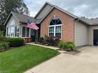 4504 Hunters Chase Ln, Wooster, OH 44691