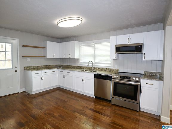 2nd image of 2075 14th St