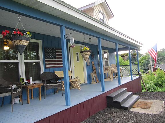 4th image of 6 Lincoln Dr