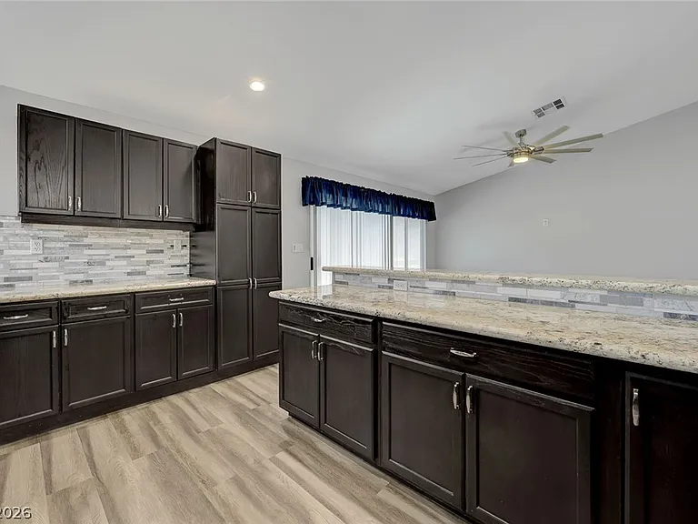 8863 Haviland Rd — Photo 18