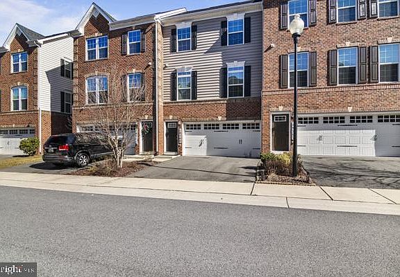 3rd image of 19709 Vaughn Landing Dr