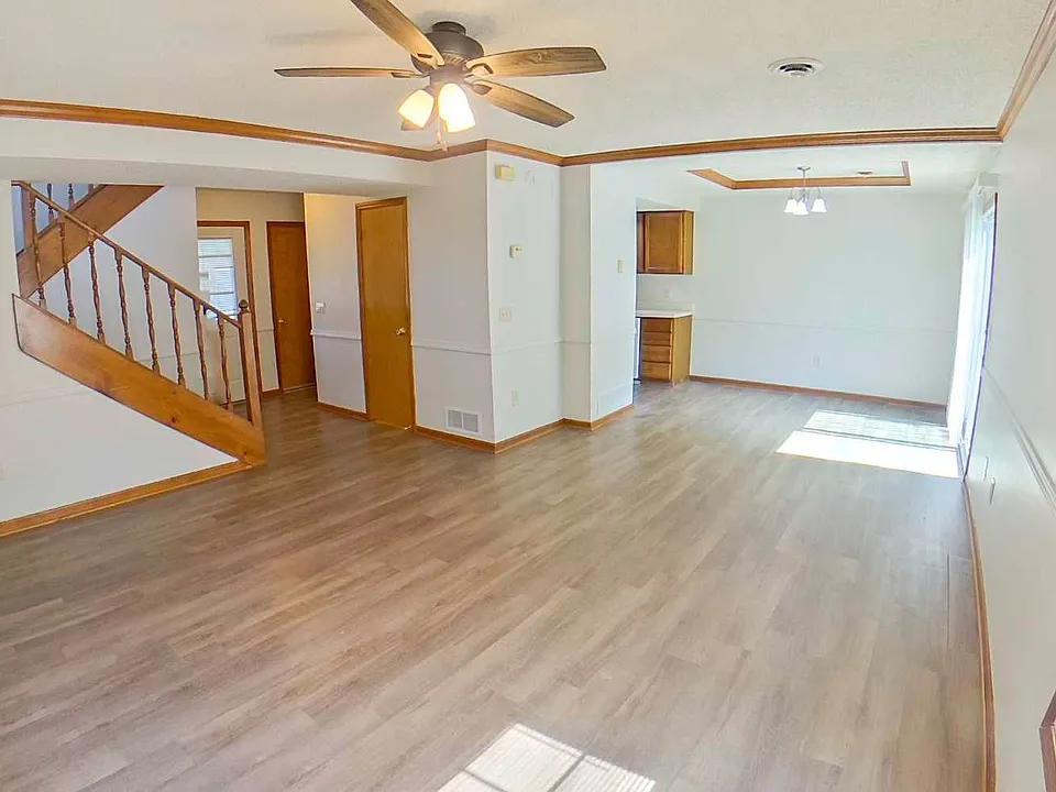 2507 Candlewood Dr