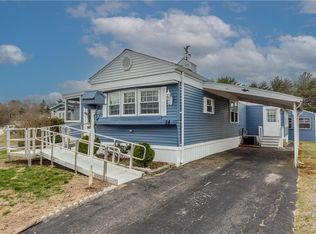 24 Lane E, Coventry, RI 02816