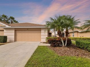 288 Fairway Isles Ln, Bradenton, FL 34212