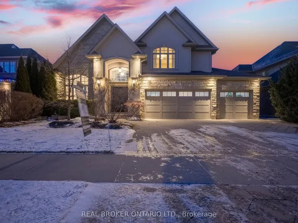 459 Deer Ridge Dr, Kitchener, ON N2P 0A7