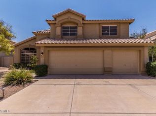 1335 E Thistle Landing Dr, Phoenix, AZ 85048