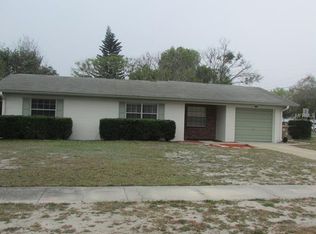 2996 Eastland Rd, Mount Dora, FL 32757