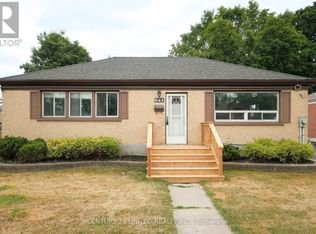 641 Bellaire St #1, Peterborough, ON K9J3Y5
