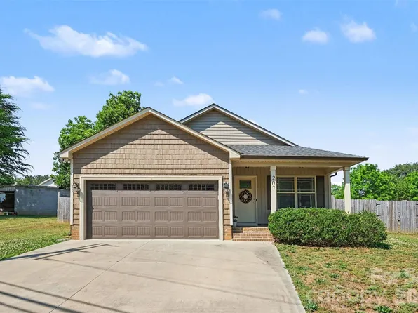 207 Kimball Rd, China Grove, NC 28023