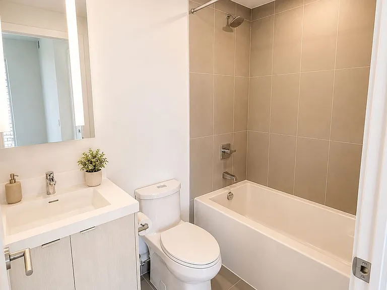25 Cordova Ave #1401 — Photo 9