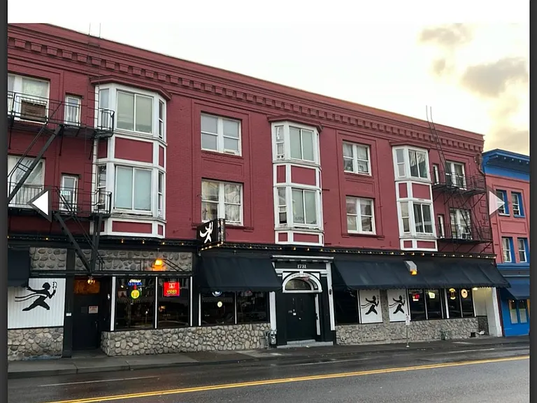 Konstantinos Corner — Photo 14