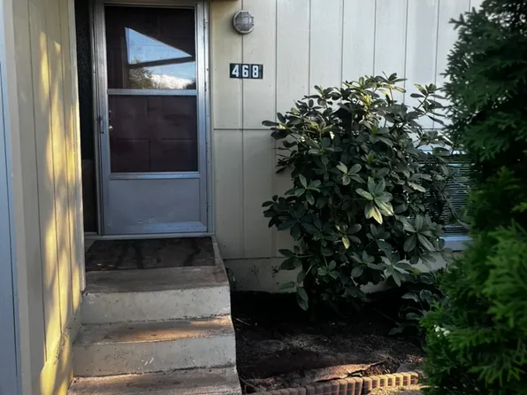 468 NE 6th Ave, Estacada, OR 97023