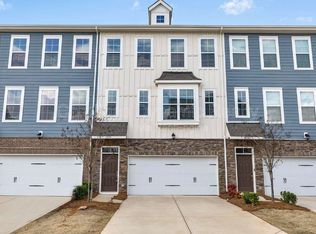 6985 Waterstone Dr, Sherrills Ford, NC 28673
