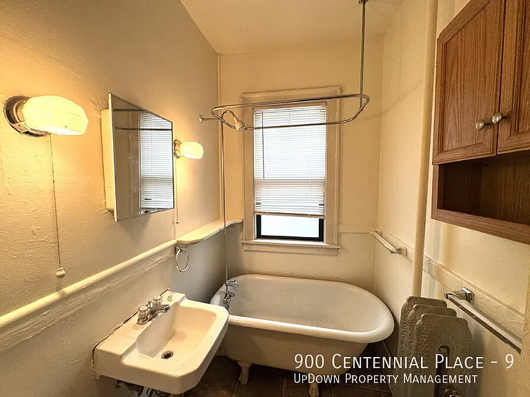 900 Centennial Pl #9 — Photo 9