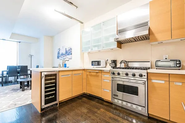 Rented by Francine Realty | media 11