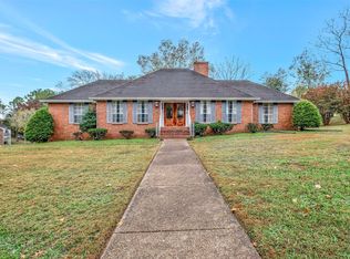 640 Ridgeway Dr, Carthage, TN 37030