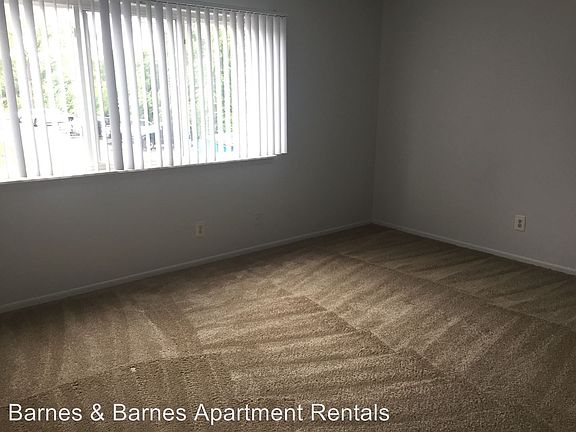 4th image of 308 Jarvis St APT 7