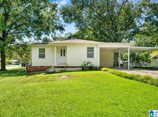1218 Colonial Ave, Gardendale, AL 35071