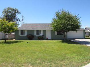812 E Hayden Dr, Moses Lake, WA 98837