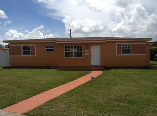 4052 SW 98th Ave, Miami, FL 33165