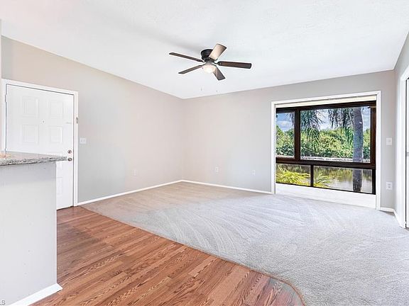 4th image of 5713 Foxlake Dr APT 7