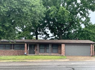 13375 New Halls Ferry Rd, Florissant, MO 63033
