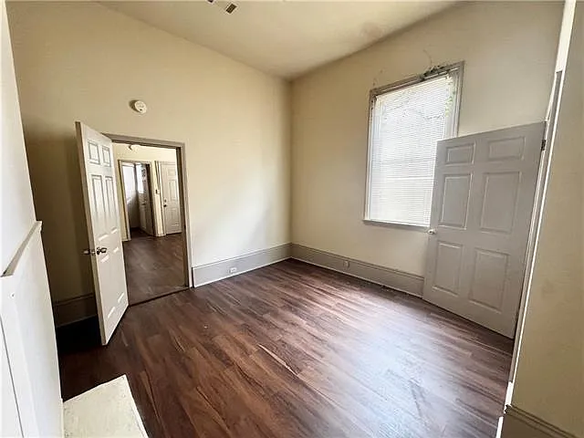3311 Loyola Ave — Photo 3