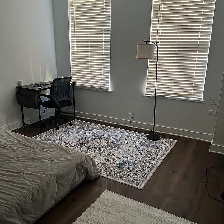 2nd image of 2934 N Neva Ave #1