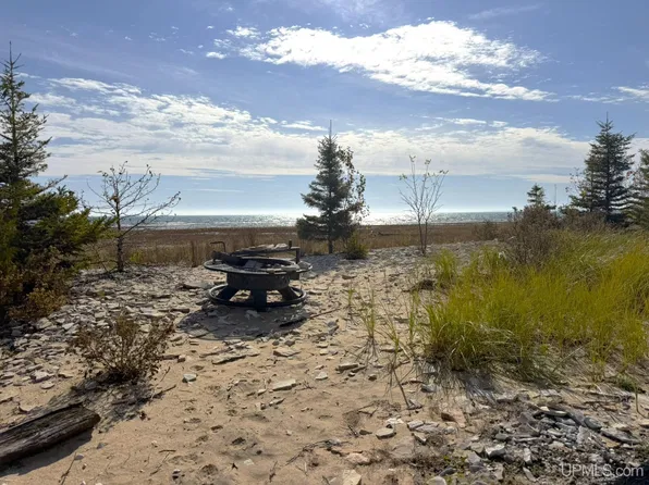 Us Highway 2, Manistique, MI 49854
