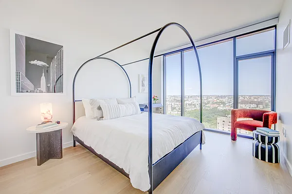 Rented by Douglas Elliman | media 4