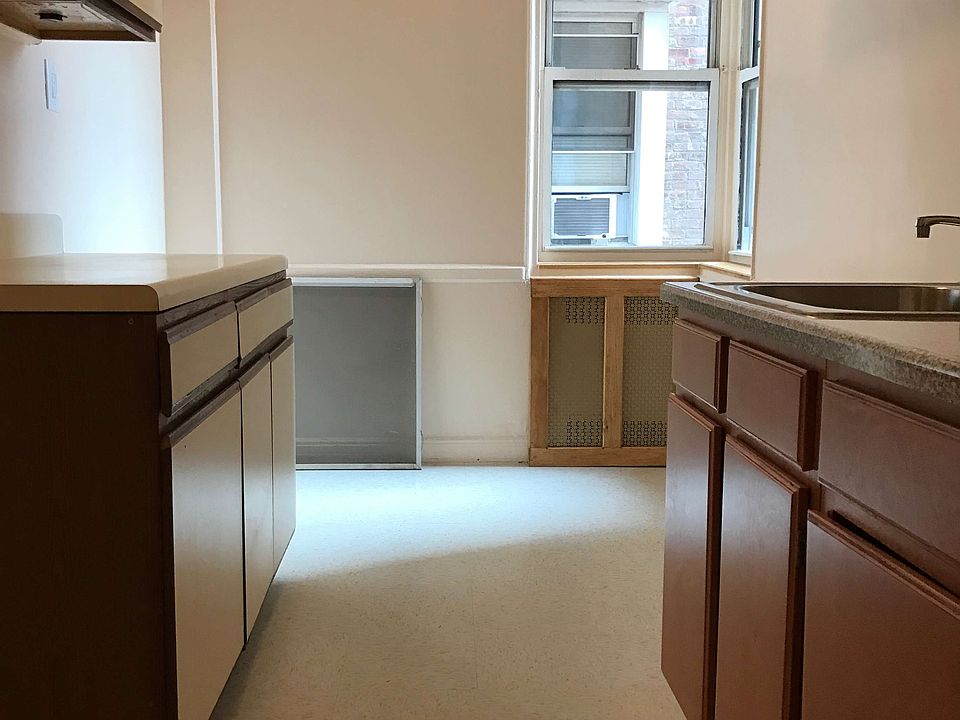 1st image of 4172 Judge St APT 2B