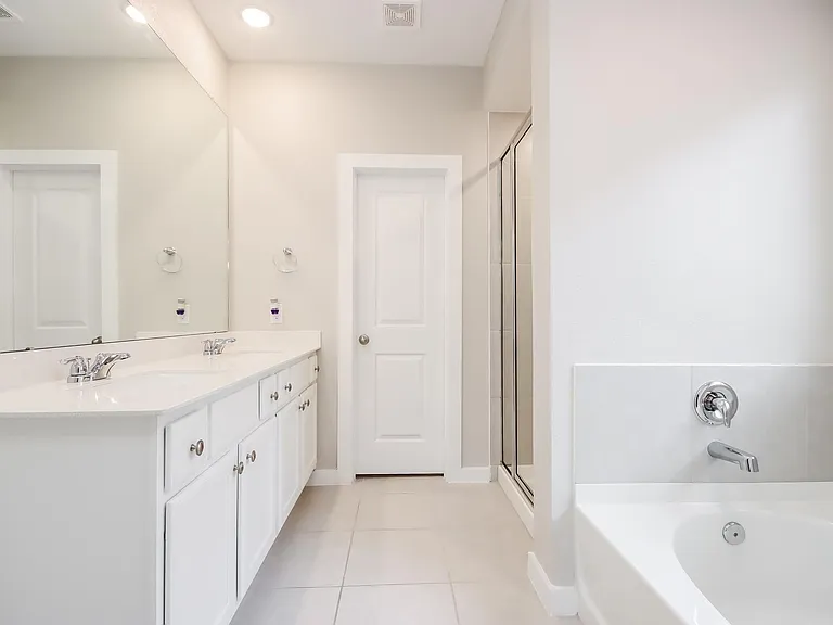 16411 Little Pine Creek Dr — Photo 12