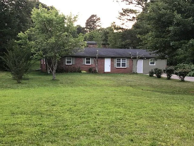 Front view of home.