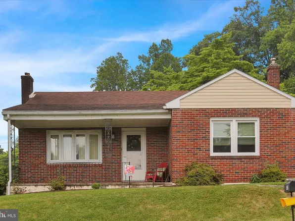 430 Summit Ave, Reading, PA 19607