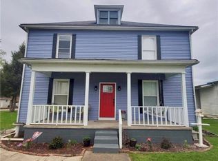 209 Pomeroy St, Mason, WV 25260
