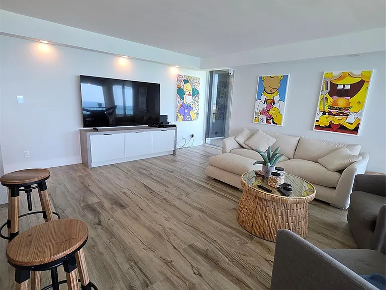 5550 N Ocean Dr — Photo 9