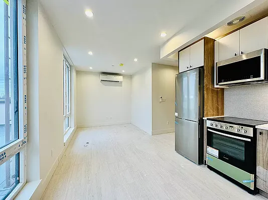 Rented by Doorway NYC, LLC | media 4