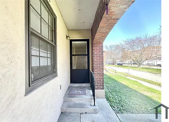1 bed, 900 sqft, $880 — Photo 4
