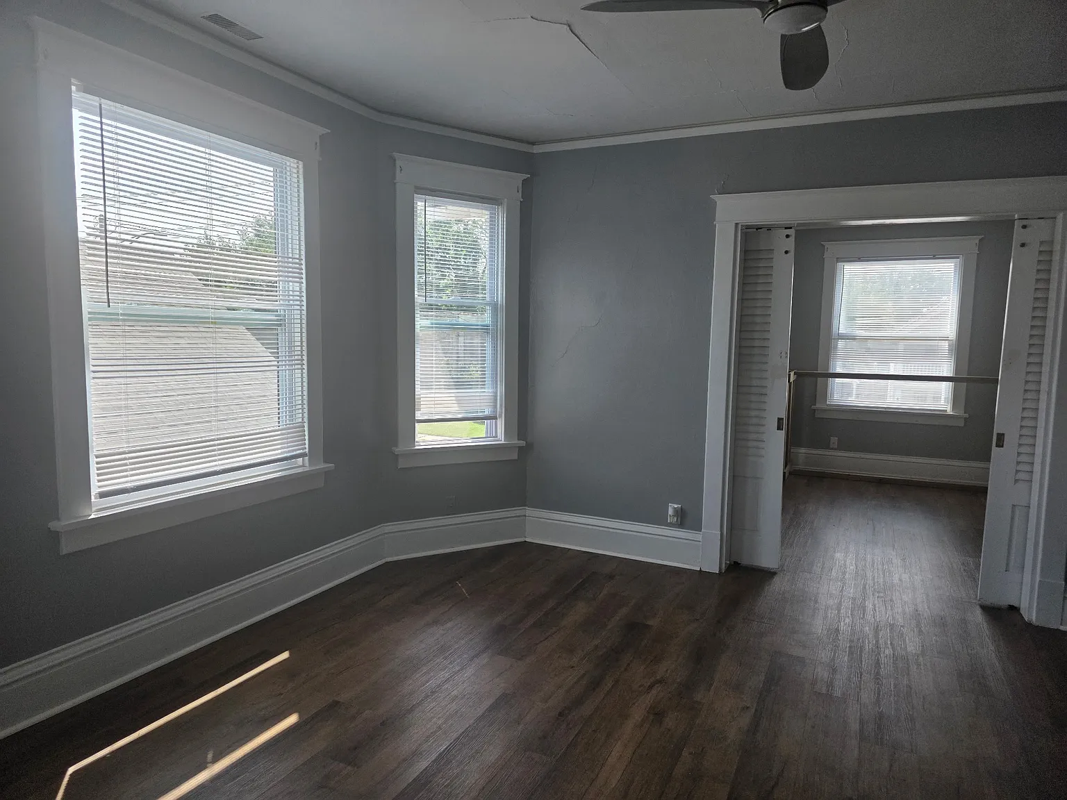 3 bed, 1000 sqft, $1,850 — Photo 3