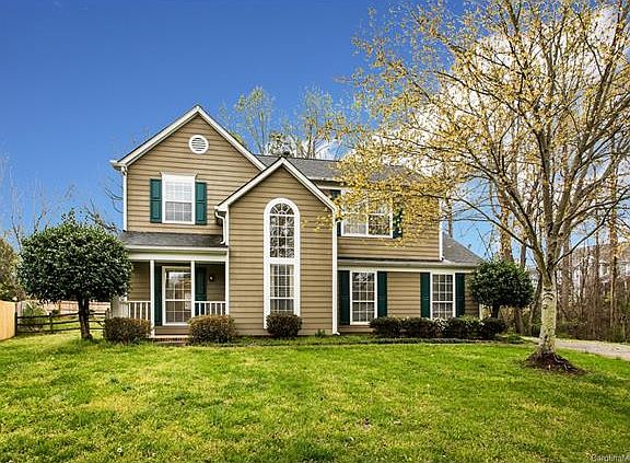 2nd image of 13507 Warder Ct
