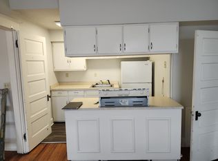 124 N 1st St #A, Oskaloosa, IA 52577