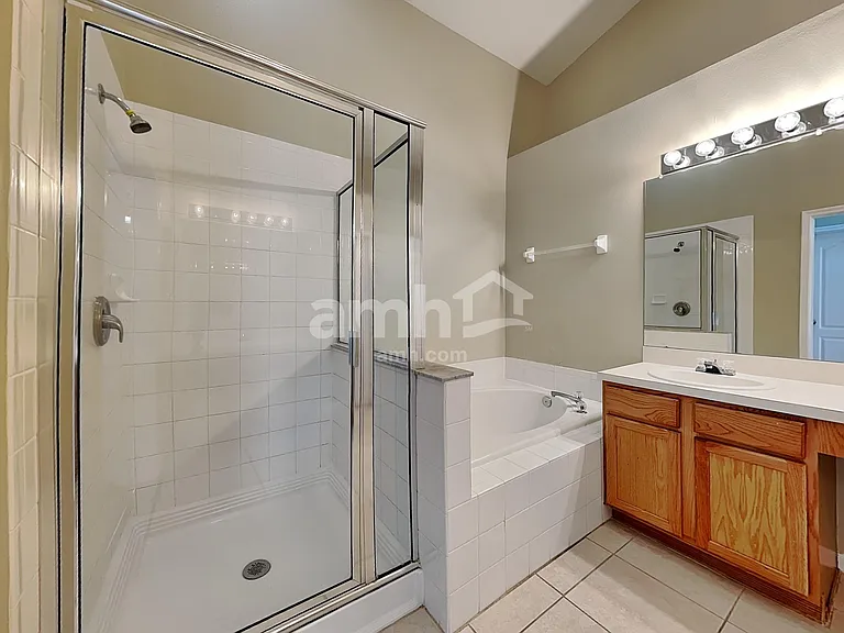 10319 Soaring Eagle Dr — Photo 13