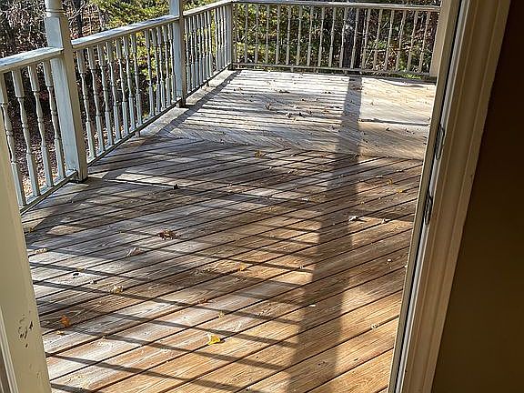 garage and living room porch