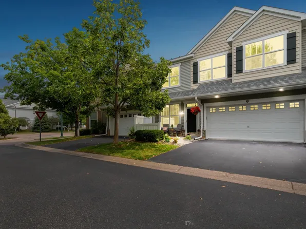 1600 Legacy Pkwy E Unit 2, Maplewood, MN 55109