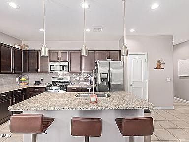 4th image of 4156 W Maggie Dr #Maggieroom